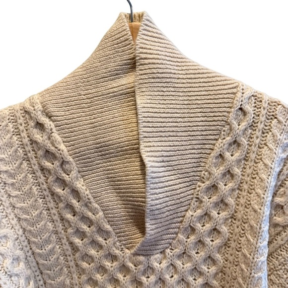 Vintage Cottage Knitwear Aran Wool Sweater Mens S/M Ivory Chunky Cable Fisherman - Picture 3 of 16